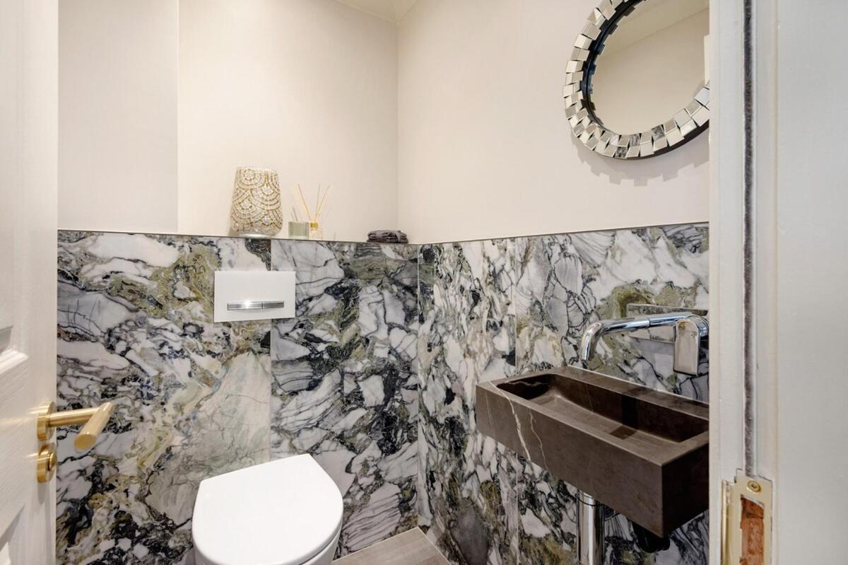 Hyde Park Suites-4
